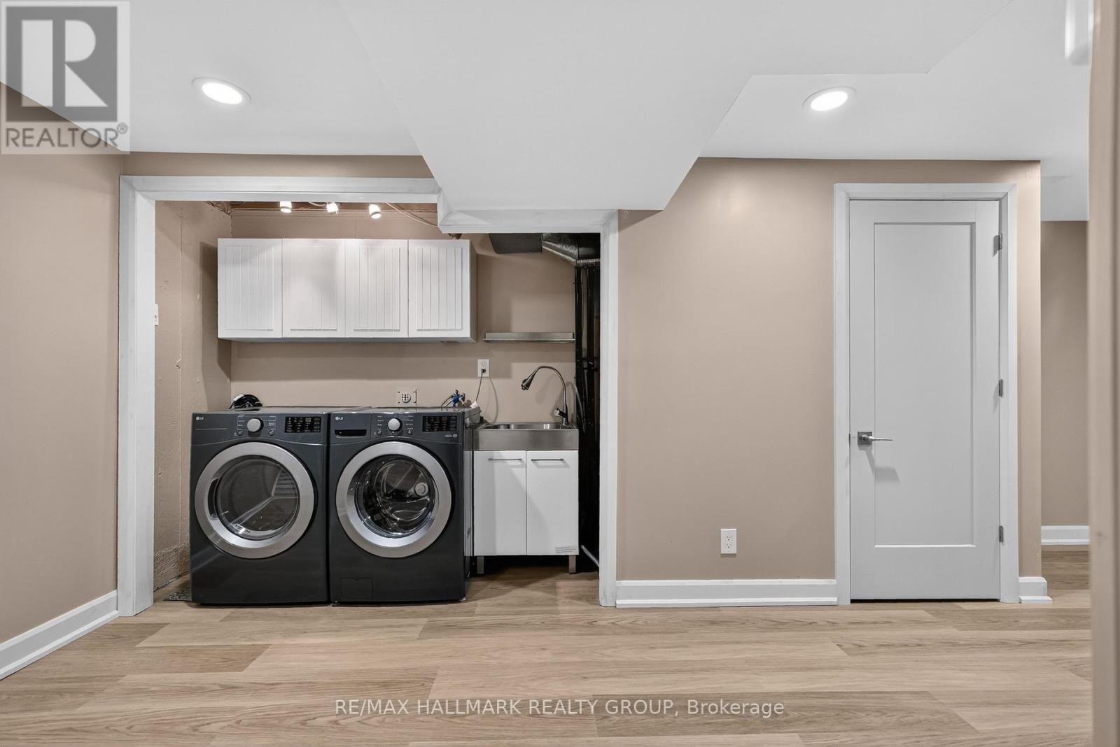 53 Scrivens Street, Ottawa, ON