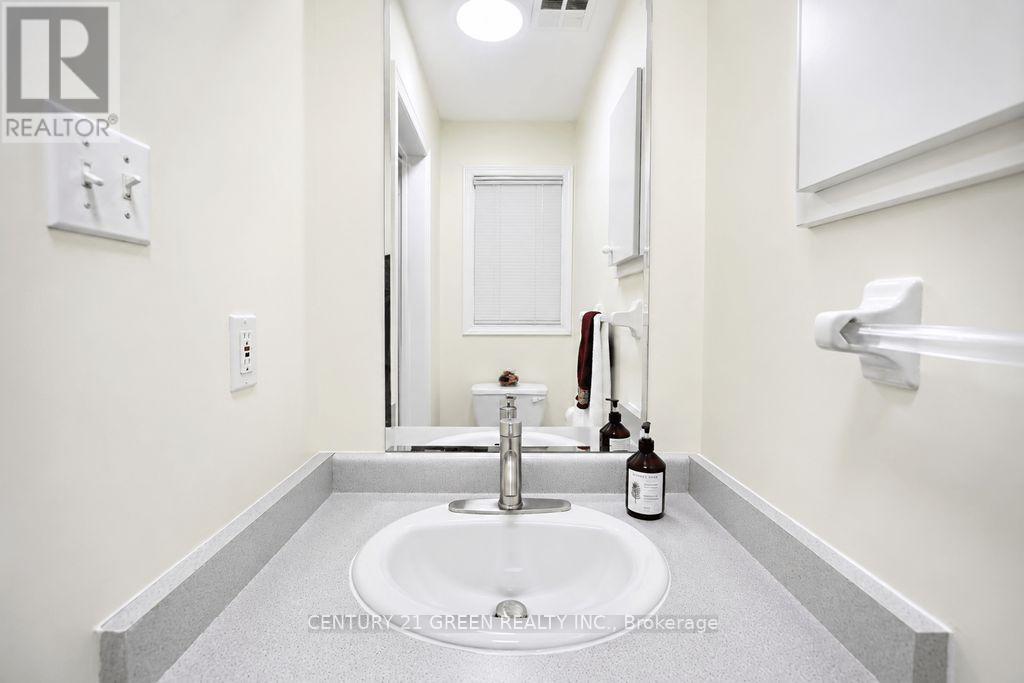 1446 Grossi Street, Mississauga, ON