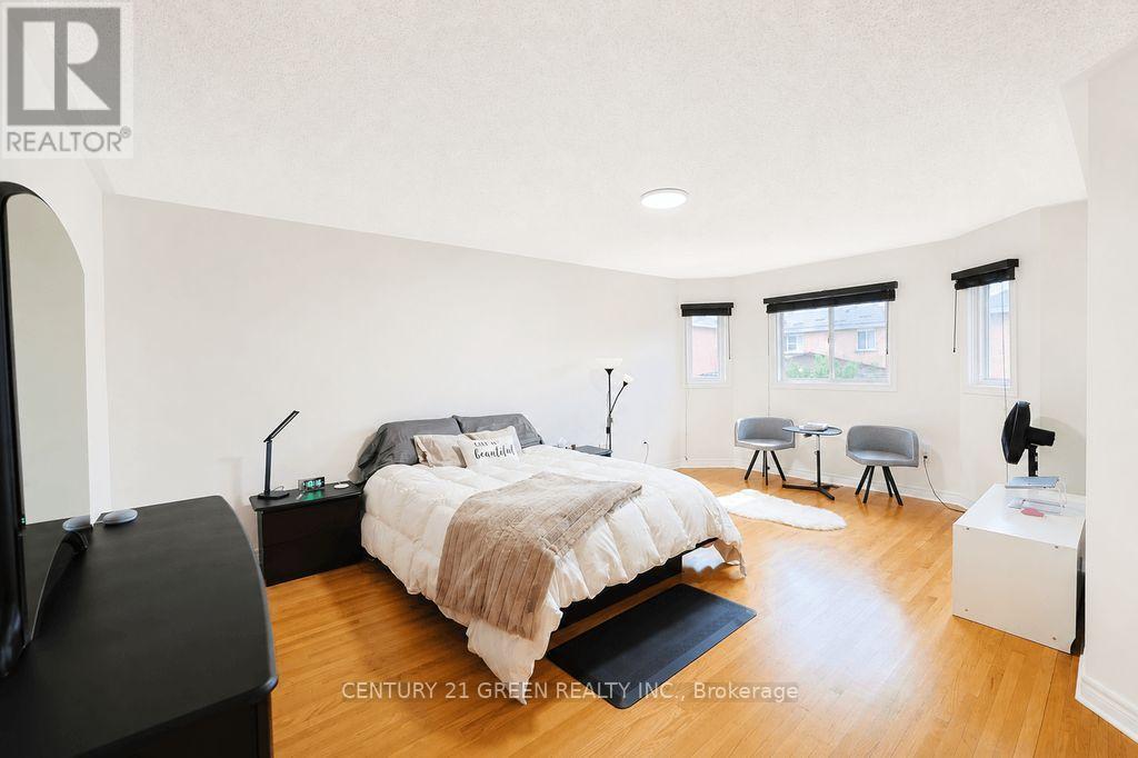1446 Grossi Street, Mississauga, ON