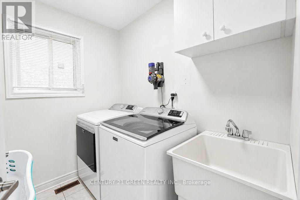 1446 Grossi Street, Mississauga, ON