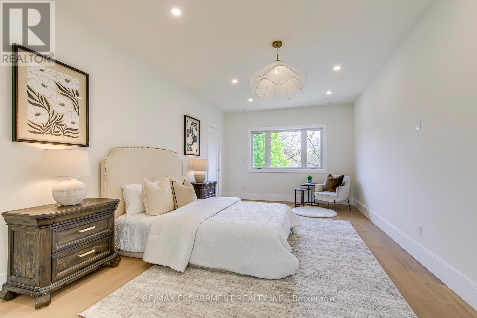 1411 Mountain Grove Avenue, Burlington, ON