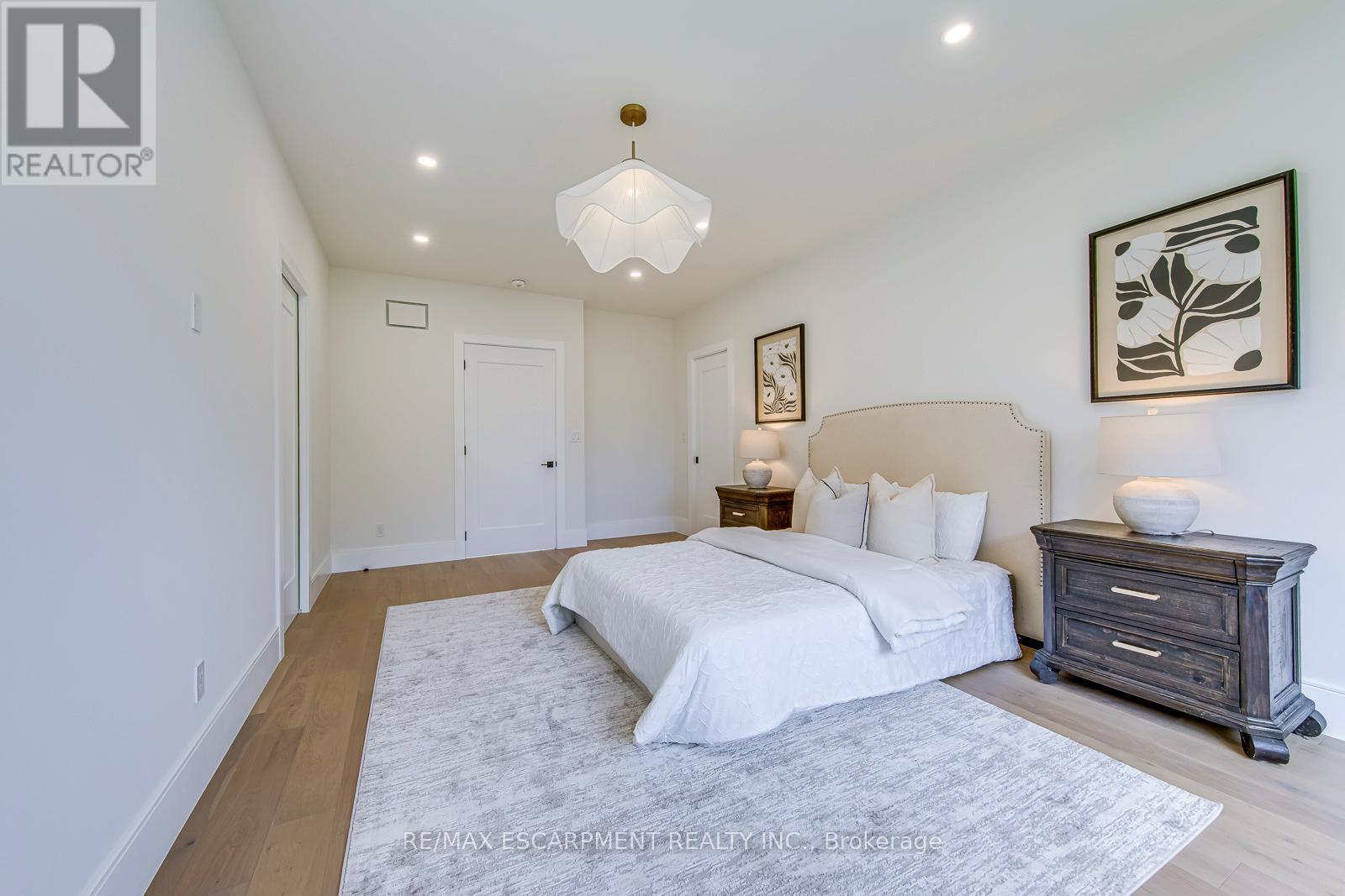 1411 Mountain Grove Avenue, Burlington, ON