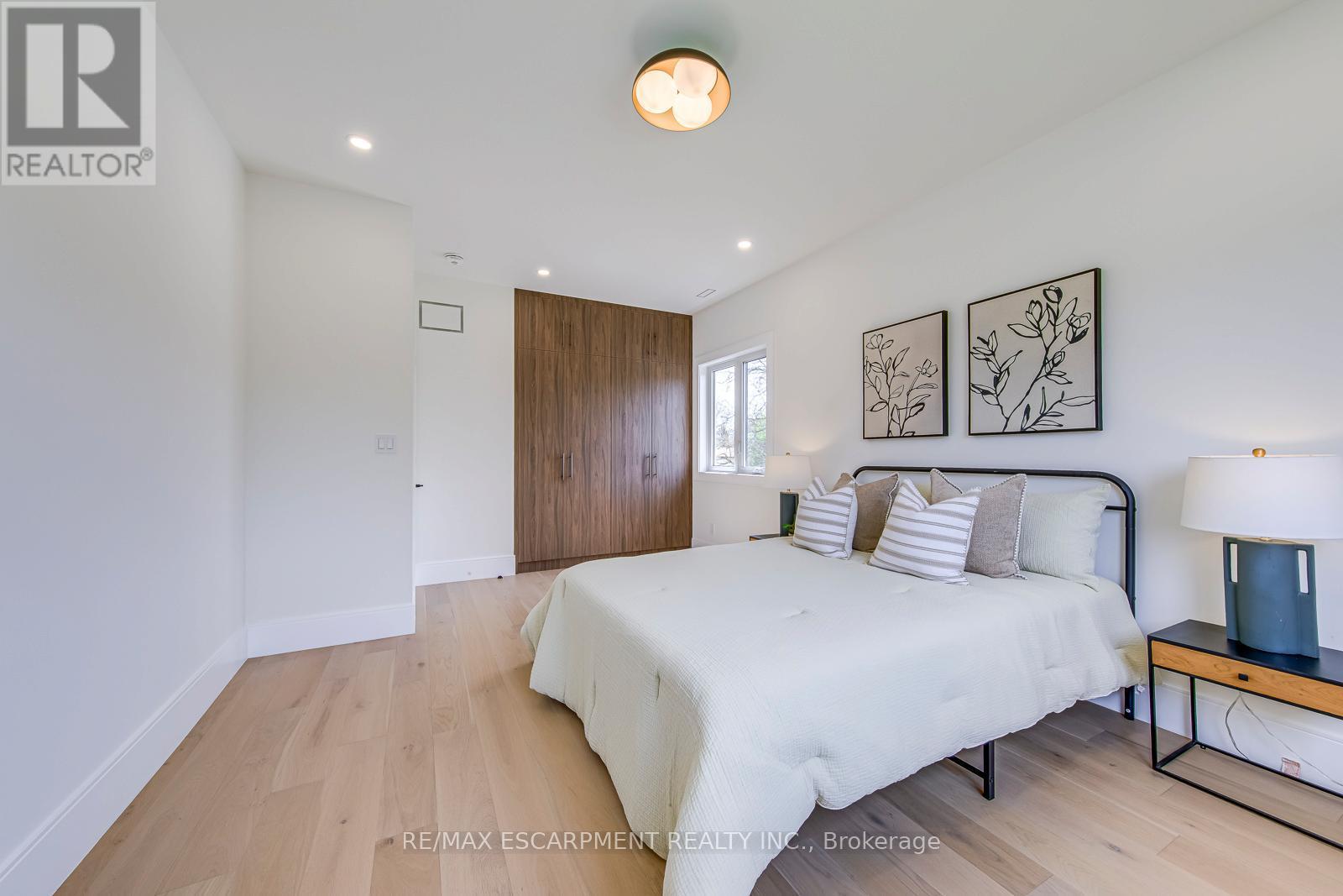 1411 Mountain Grove Avenue, Burlington, ON