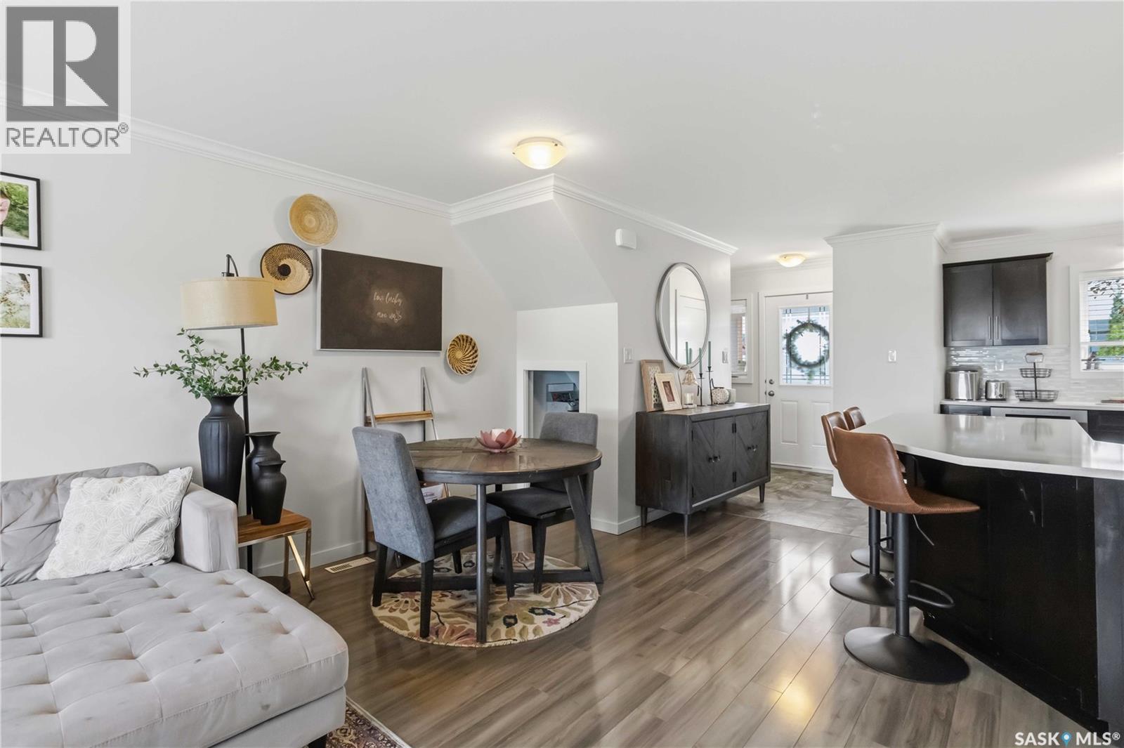 257 250 Akhtar Bend, Saskatoon, SK