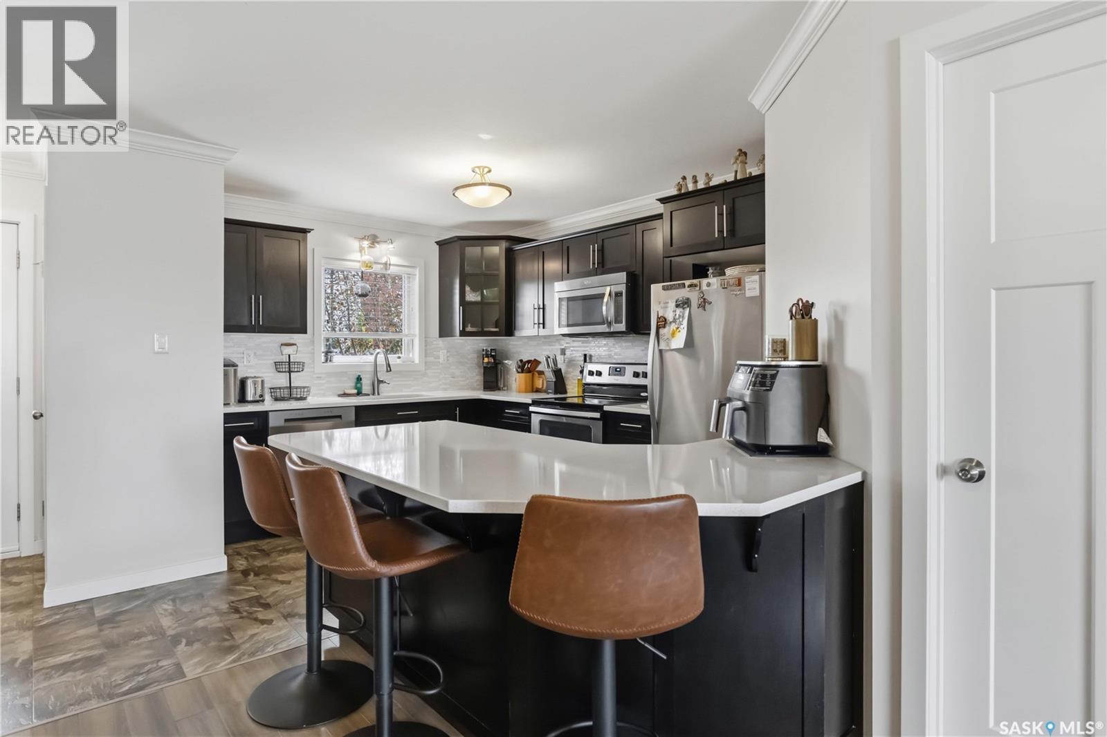 257 250 Akhtar Bend, Saskatoon, SK