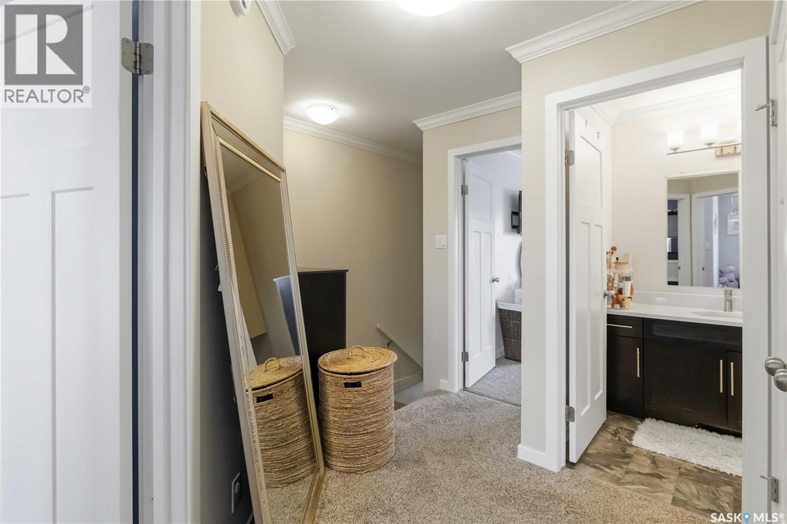 257 250 Akhtar Bend, Saskatoon, SK