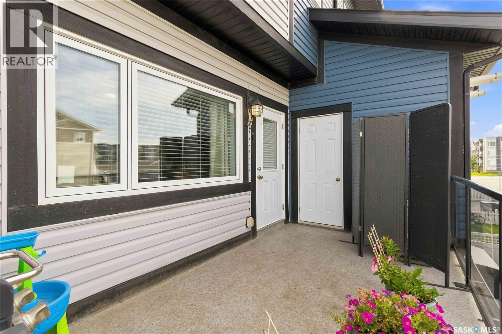 257 250 Akhtar Bend, Saskatoon, SK
