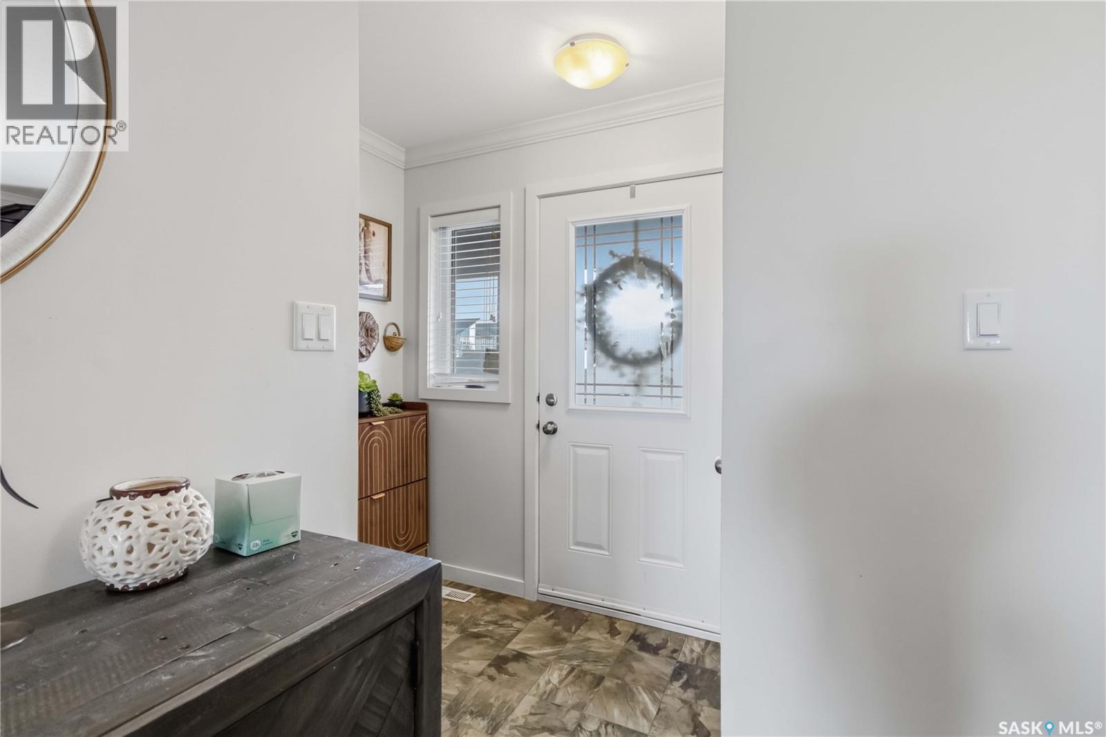 257 250 Akhtar Bend, Saskatoon, SK