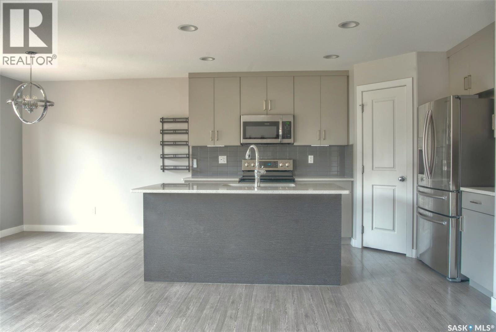 341 Germain Manor, Saskatoon, SK