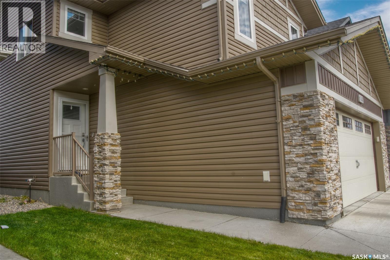 341 Germain Manor, Saskatoon, SK