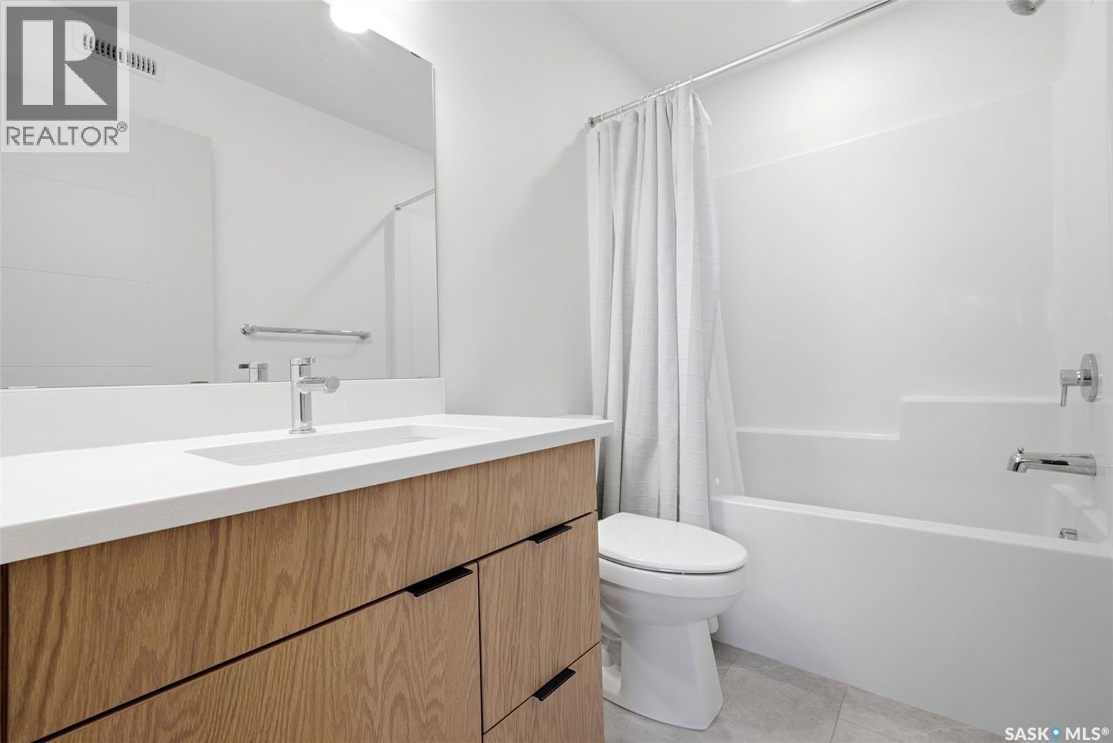 27 5201 Arens Road E, Regina, SK