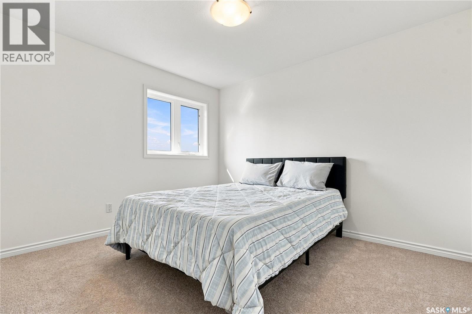 114 Levalley Cove, Saskatoon, SK