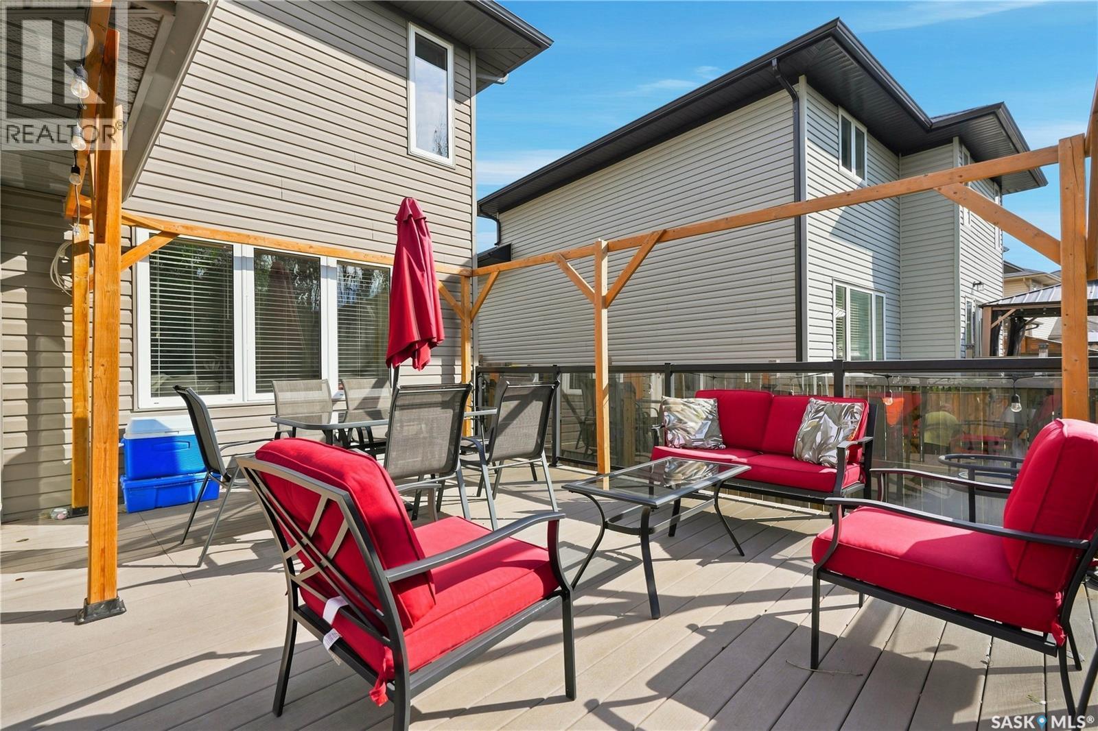 114 Levalley Cove, Saskatoon, SK