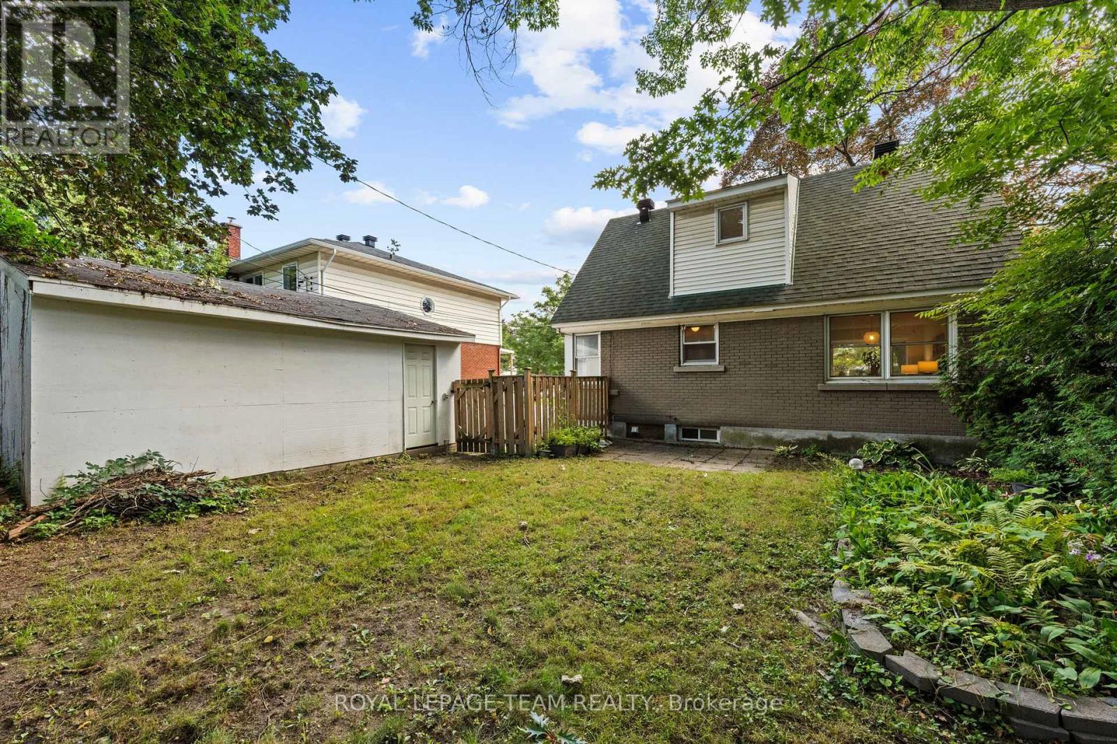 873 Smyth Road, Ottawa, ON