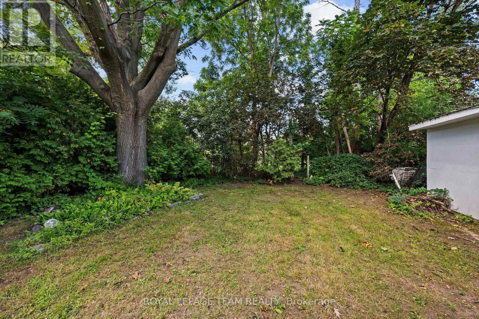 873 Smyth Road, Ottawa, ON