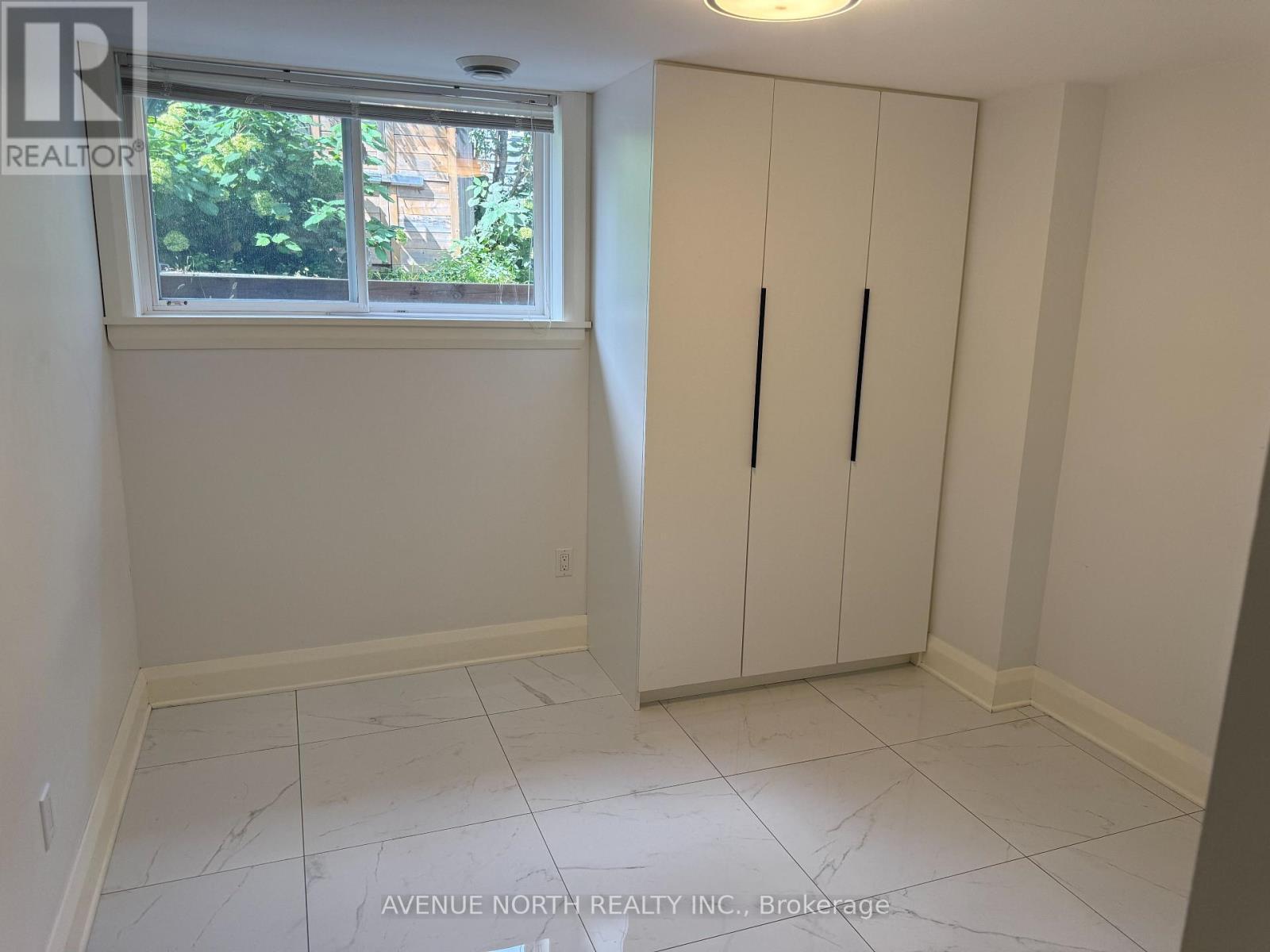 1108 Richard Avenue, Ottawa, ON