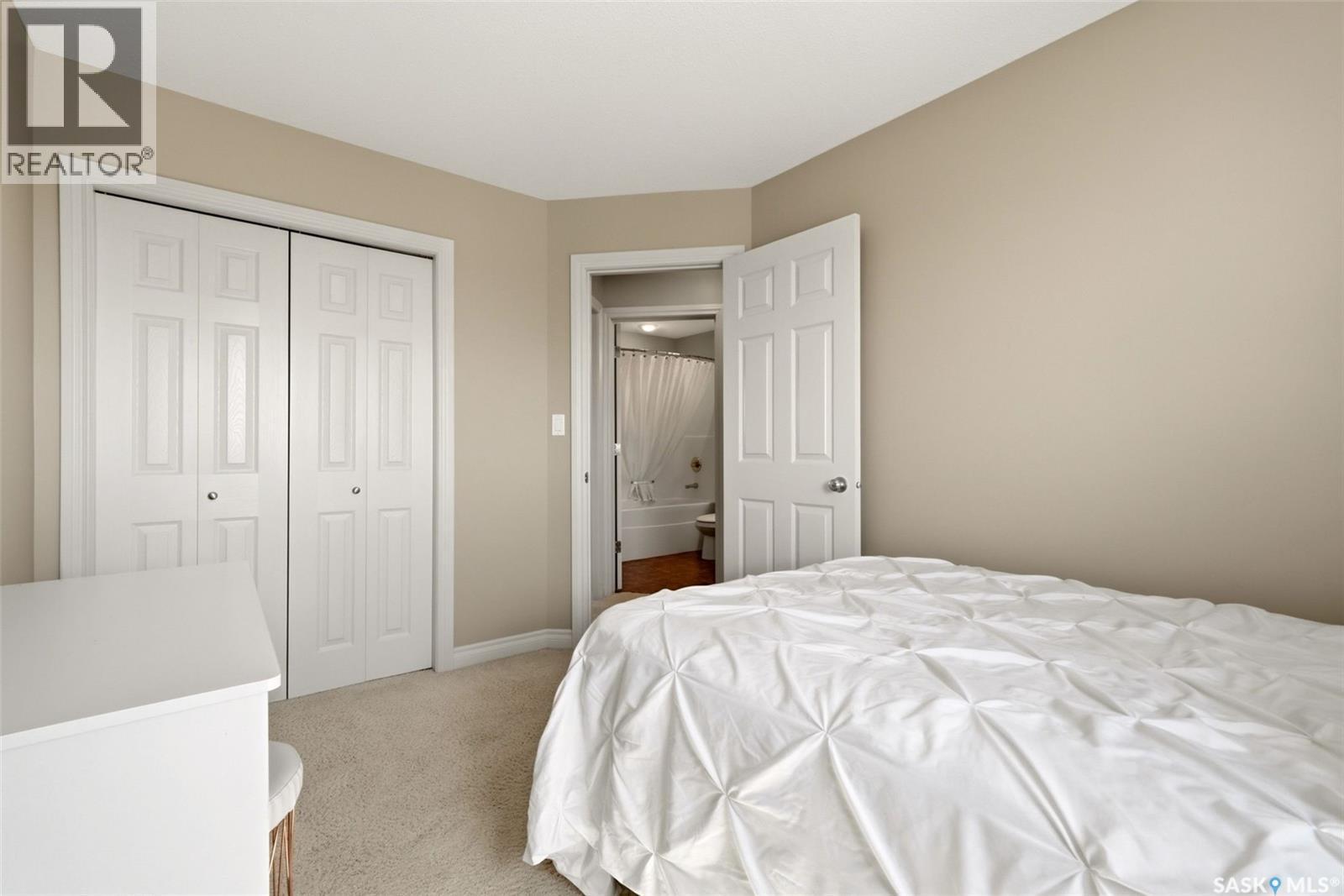 34 Fairway Crescent, White City, SK