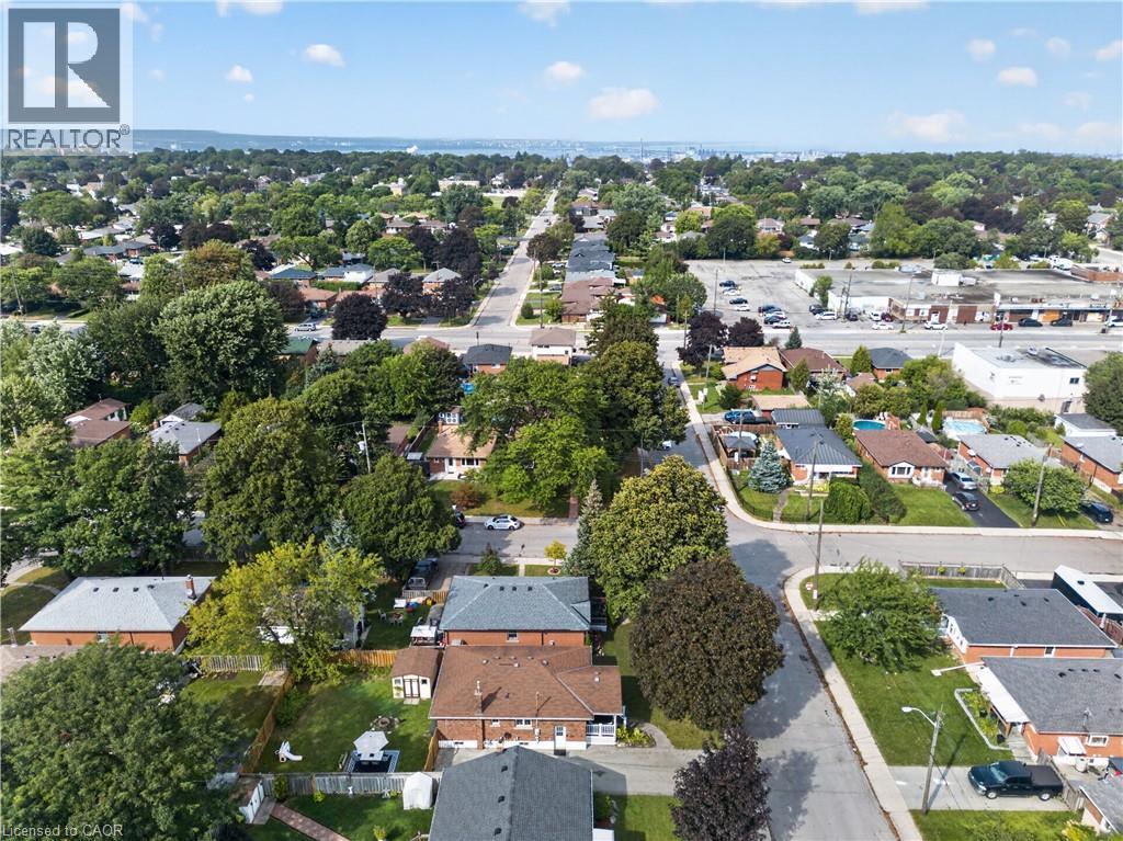 Additional content - 24 Castlefield Drive, Hamilton, ON