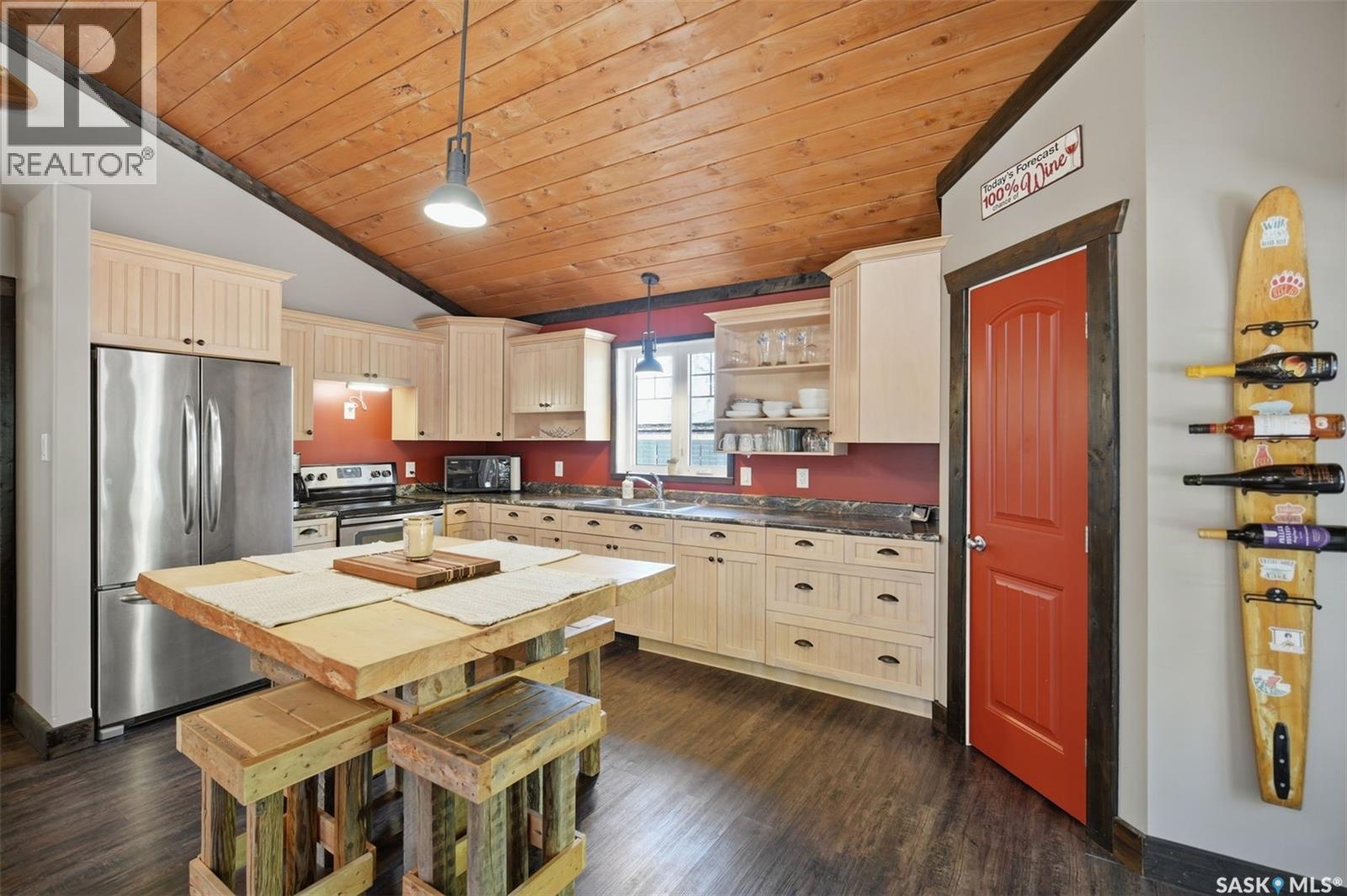 4 Cessna Drive, Candle Lake, SK