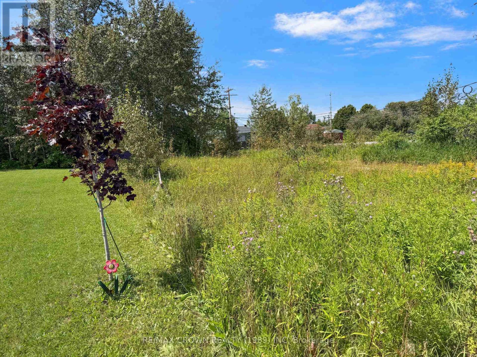 100 Progress Crescent, Kapuskasing, ON