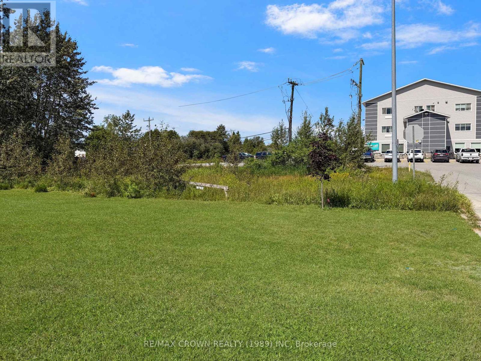 100 Progress Crescent, Kapuskasing, ON