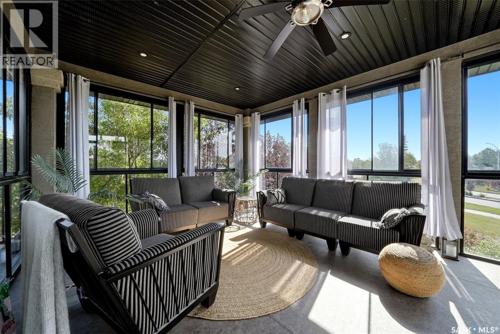 2435 Linner Bay, Regina, SK