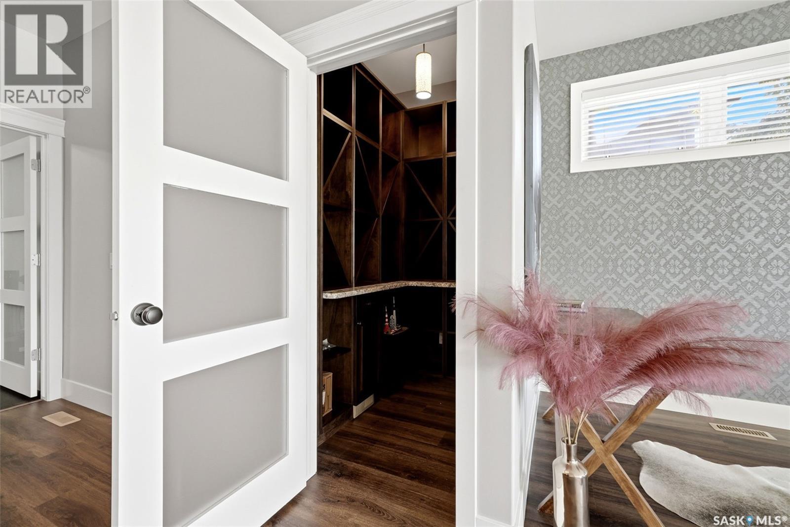 2435 Linner Bay, Regina, SK