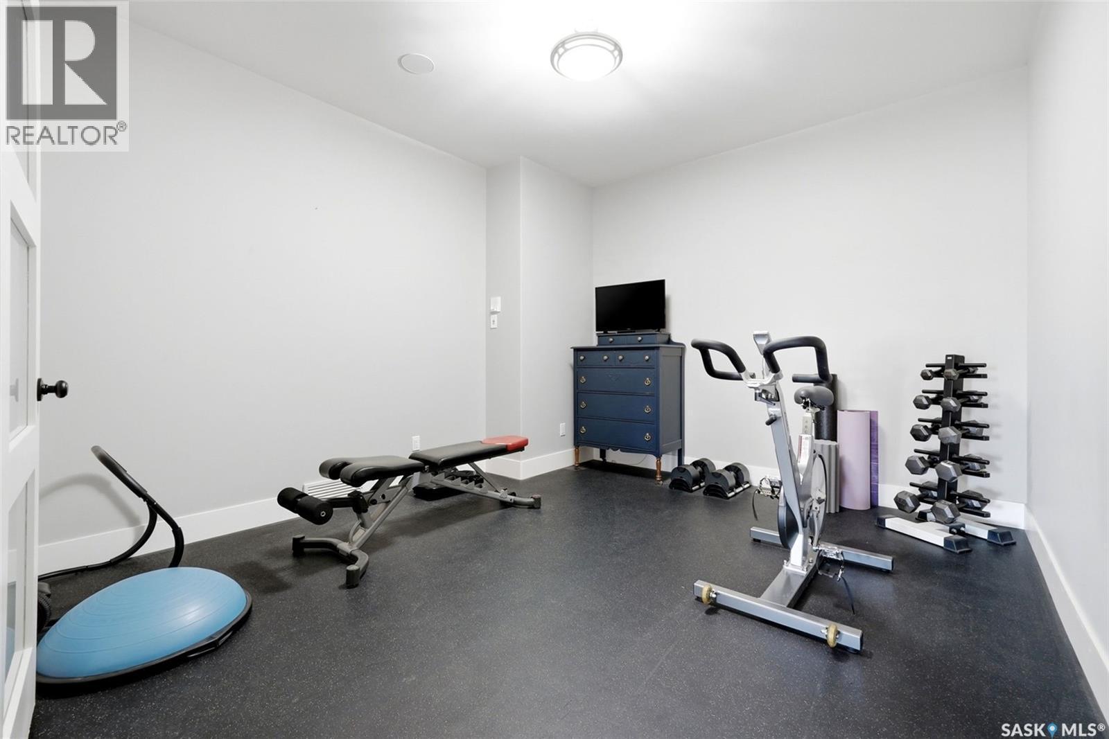 2435 Linner Bay, Regina, SK