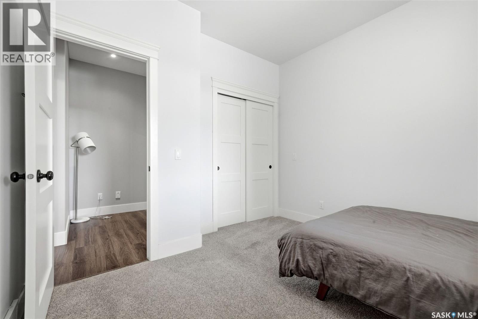 2435 Linner Bay, Regina, SK