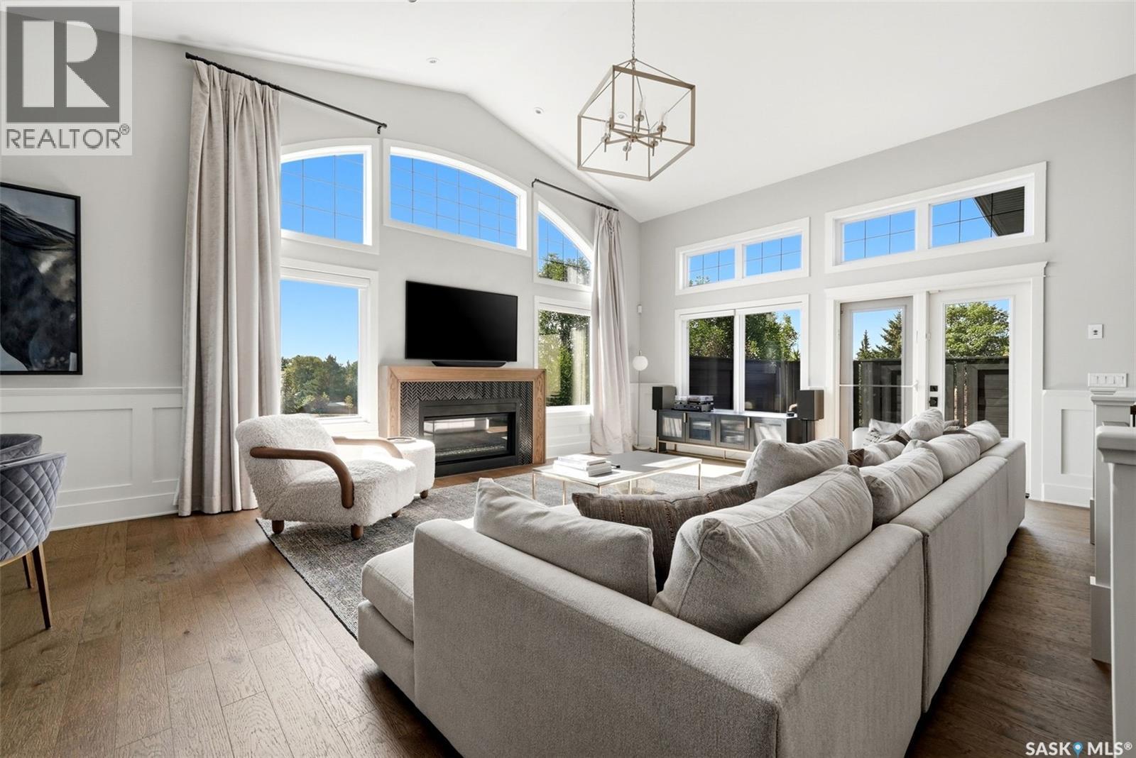 2435 Linner Bay, Regina, SK