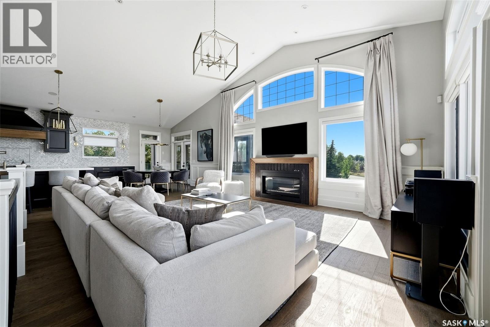 2435 Linner Bay, Regina, SK