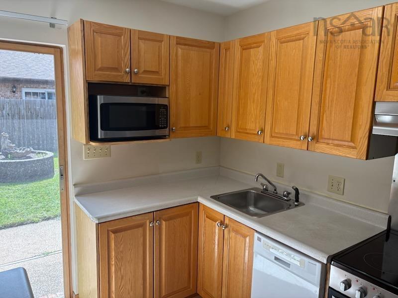 5 19 Hirtle Drive, Bridgewater, NS
