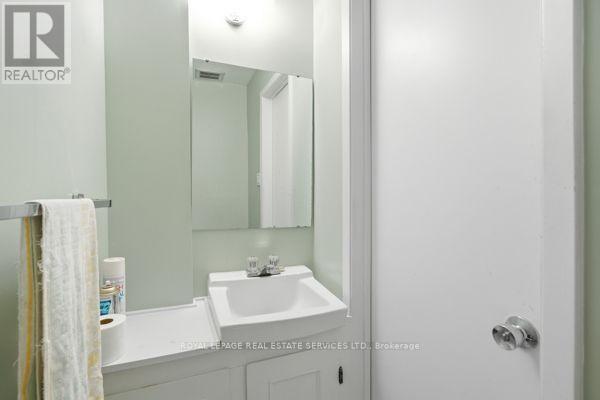 29 Silver Shadow Path, Toronto, ON