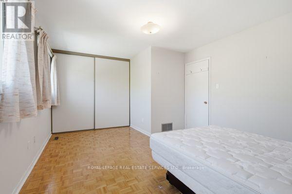 29 Silver Shadow Path, Toronto, ON