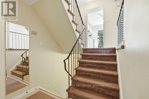 29 Silver Shadow Path, Toronto, ON