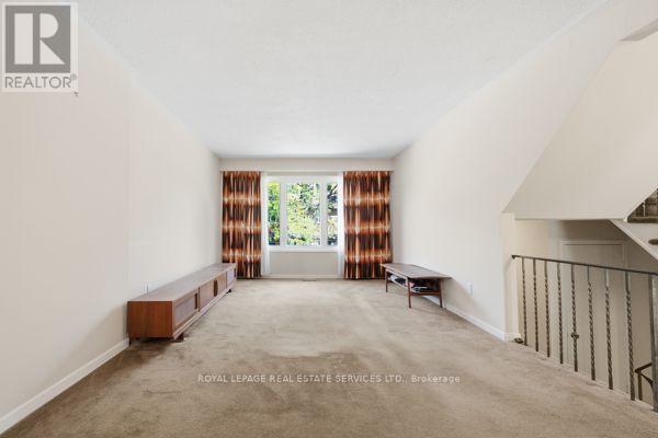 29 Silver Shadow Path, Toronto, ON