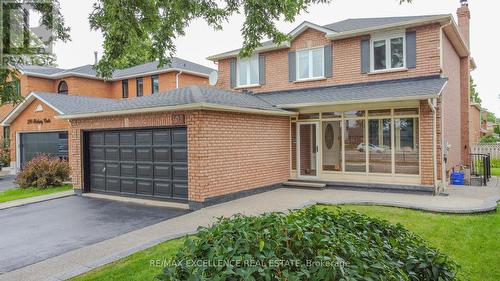 303 HICKORY CIRCLE  Oakville, ON L6H 4V3