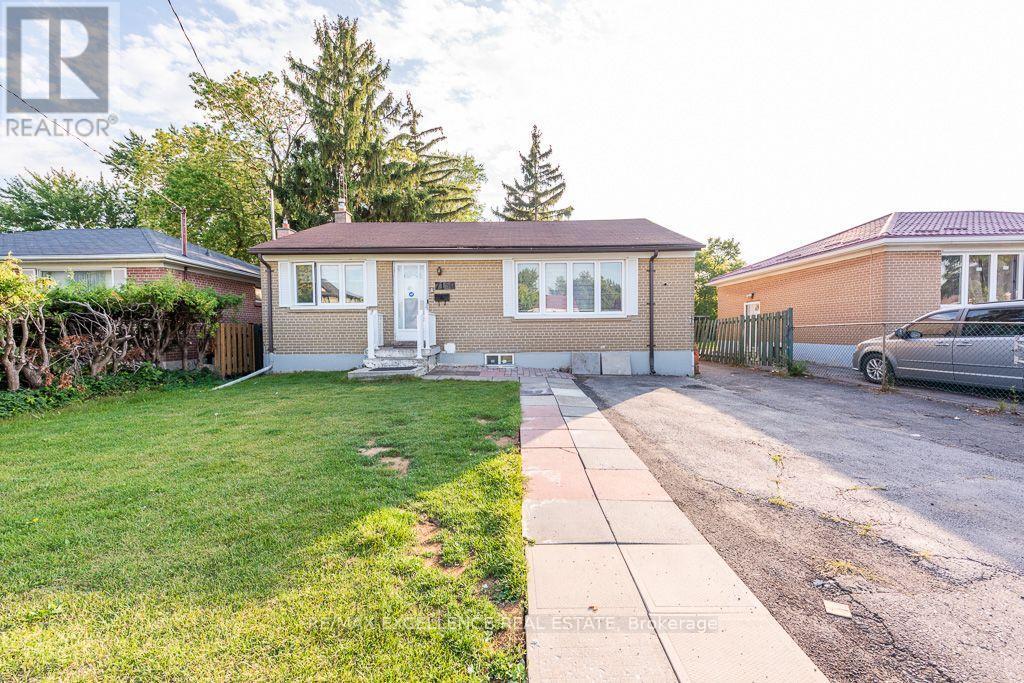 7150 Minotola Avenue, Mississauga, ON