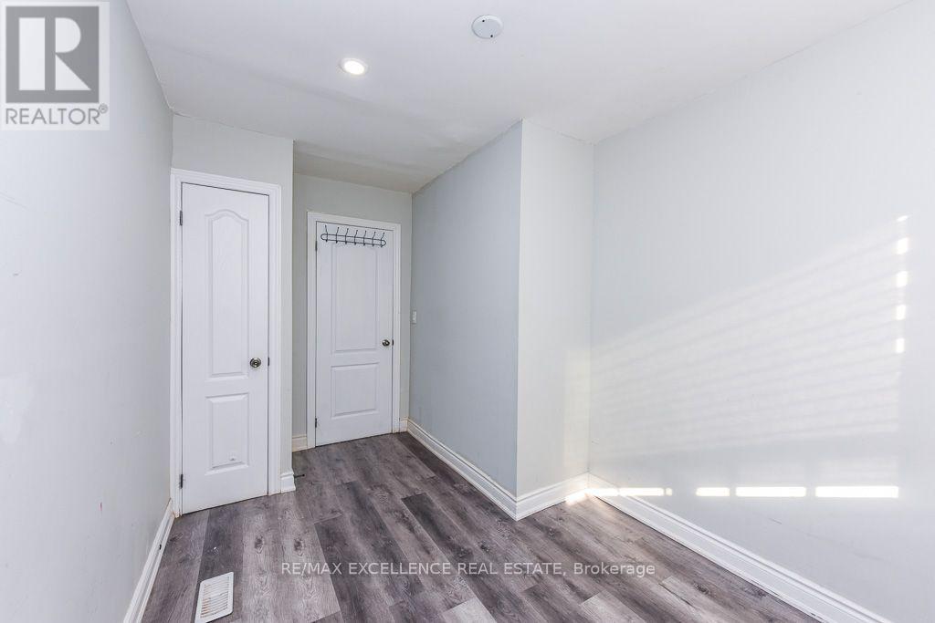 7150 Minotola Avenue, Mississauga, ON