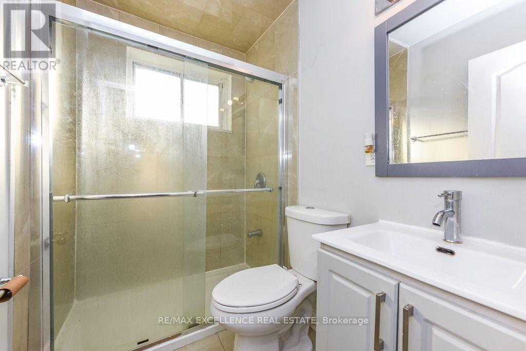 7150 Minotola Avenue, Mississauga, ON