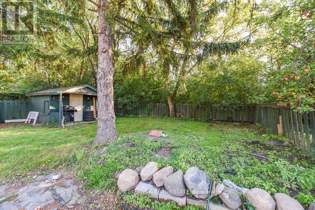 7150 Minotola Avenue, Mississauga, ON
