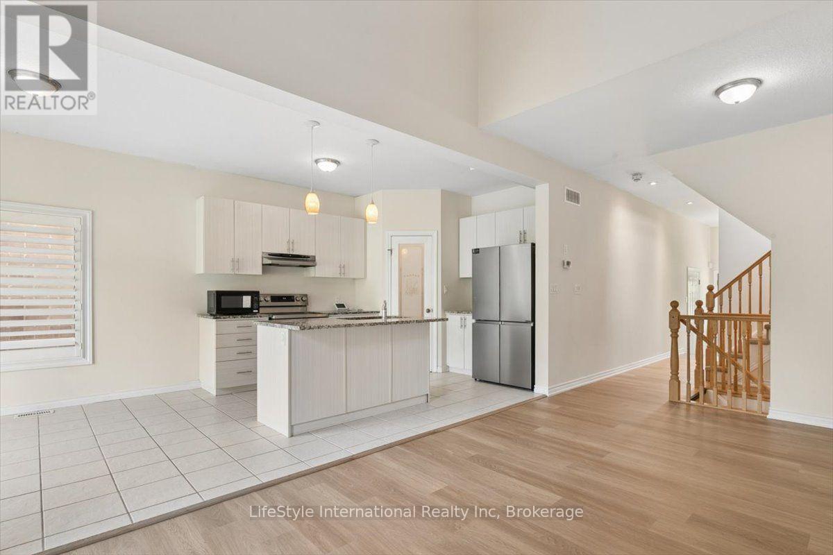 242 Moorlands Crescent, Kitchener, ON
