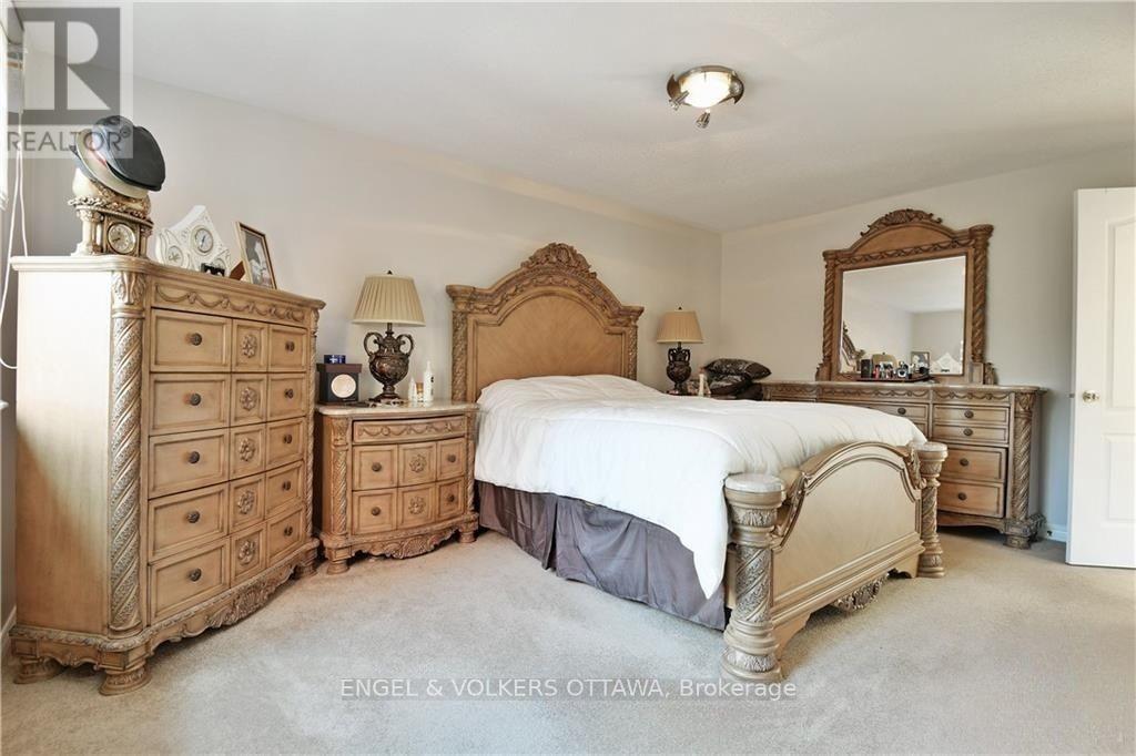 13 Picasso Drive, Ottawa, ON