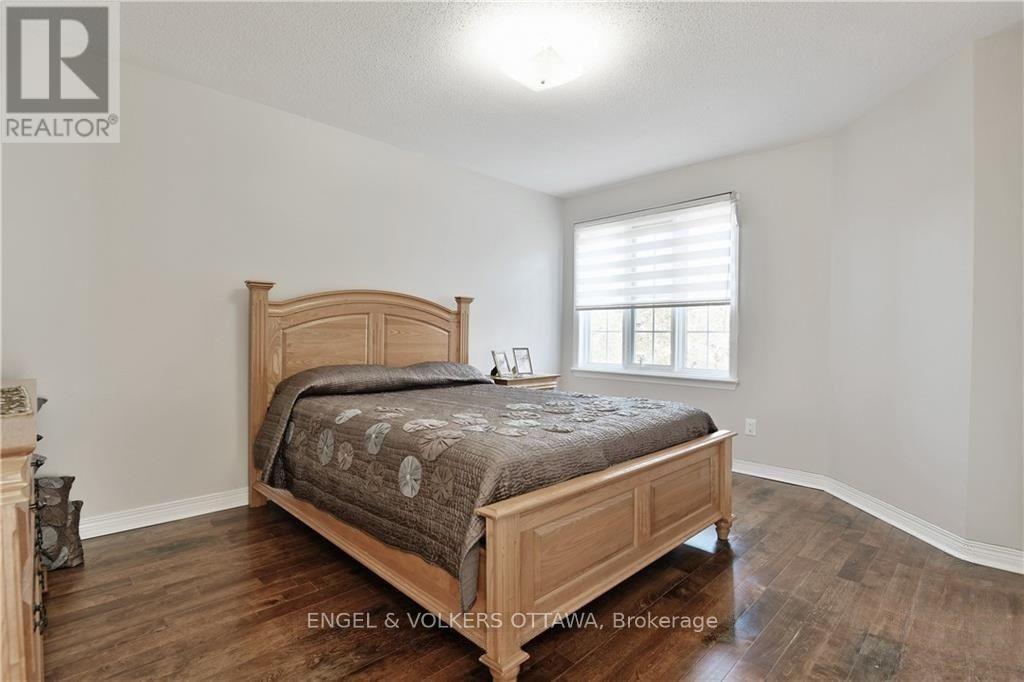 13 Picasso Drive, Ottawa, ON