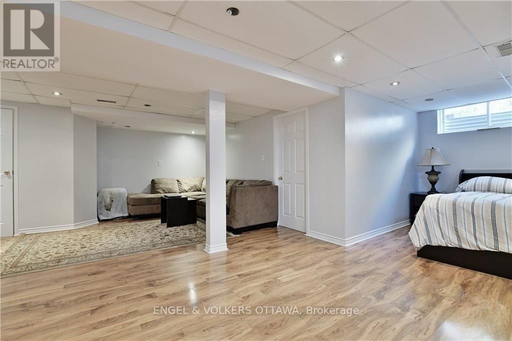 13 Picasso Drive, Ottawa, ON