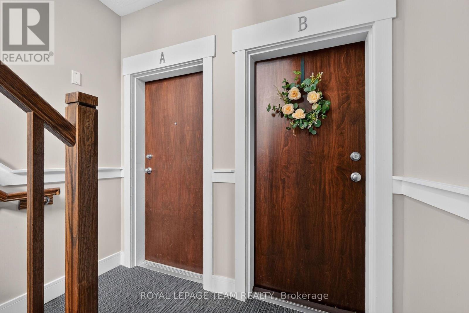 1004 B ~ 2 Bedroom & 2 Bath Condo. - B - 1004 Beryl Private, Ottawa, ON