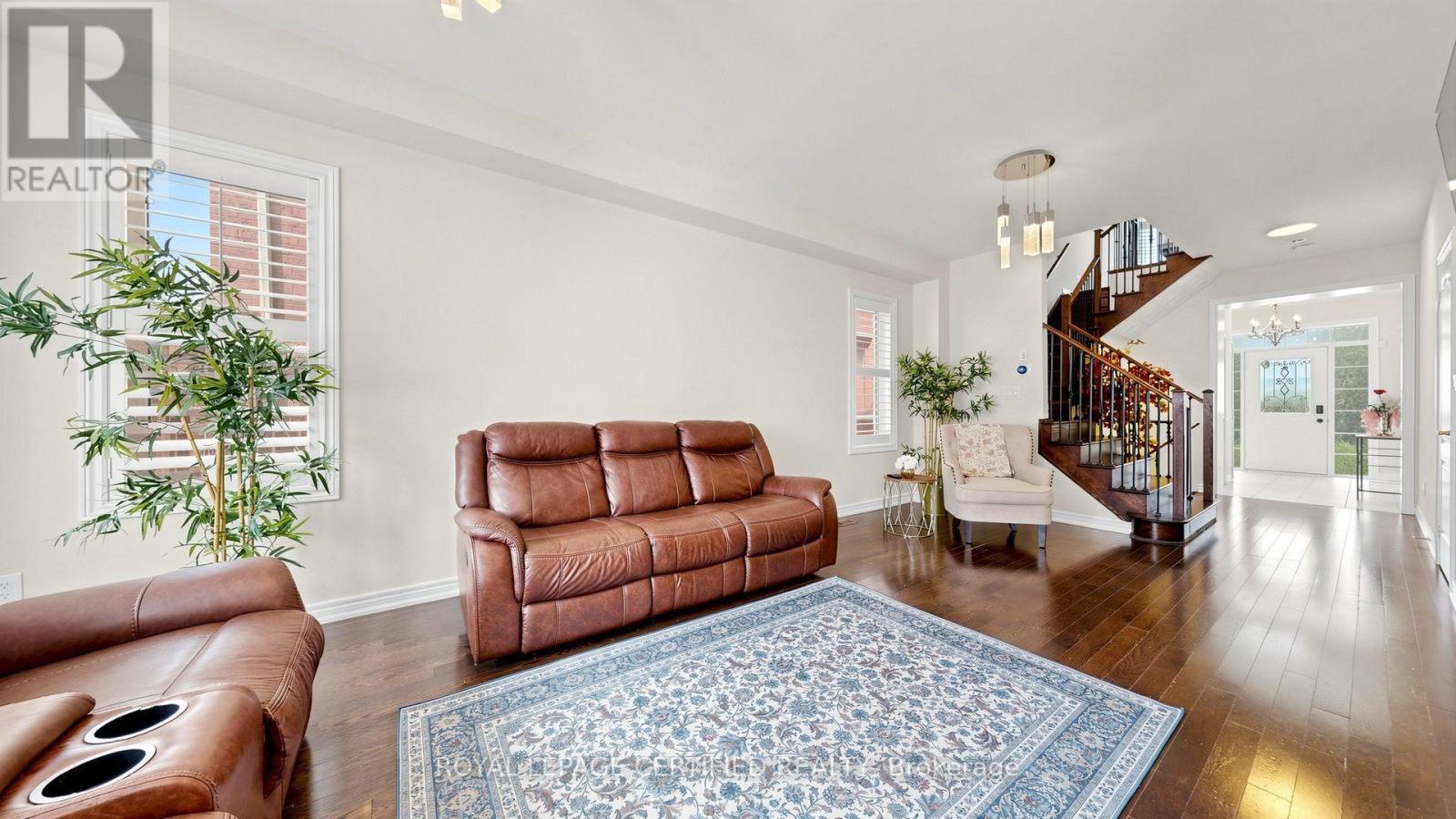 5576 Meadowcrest Avenue, Mississauga, ON