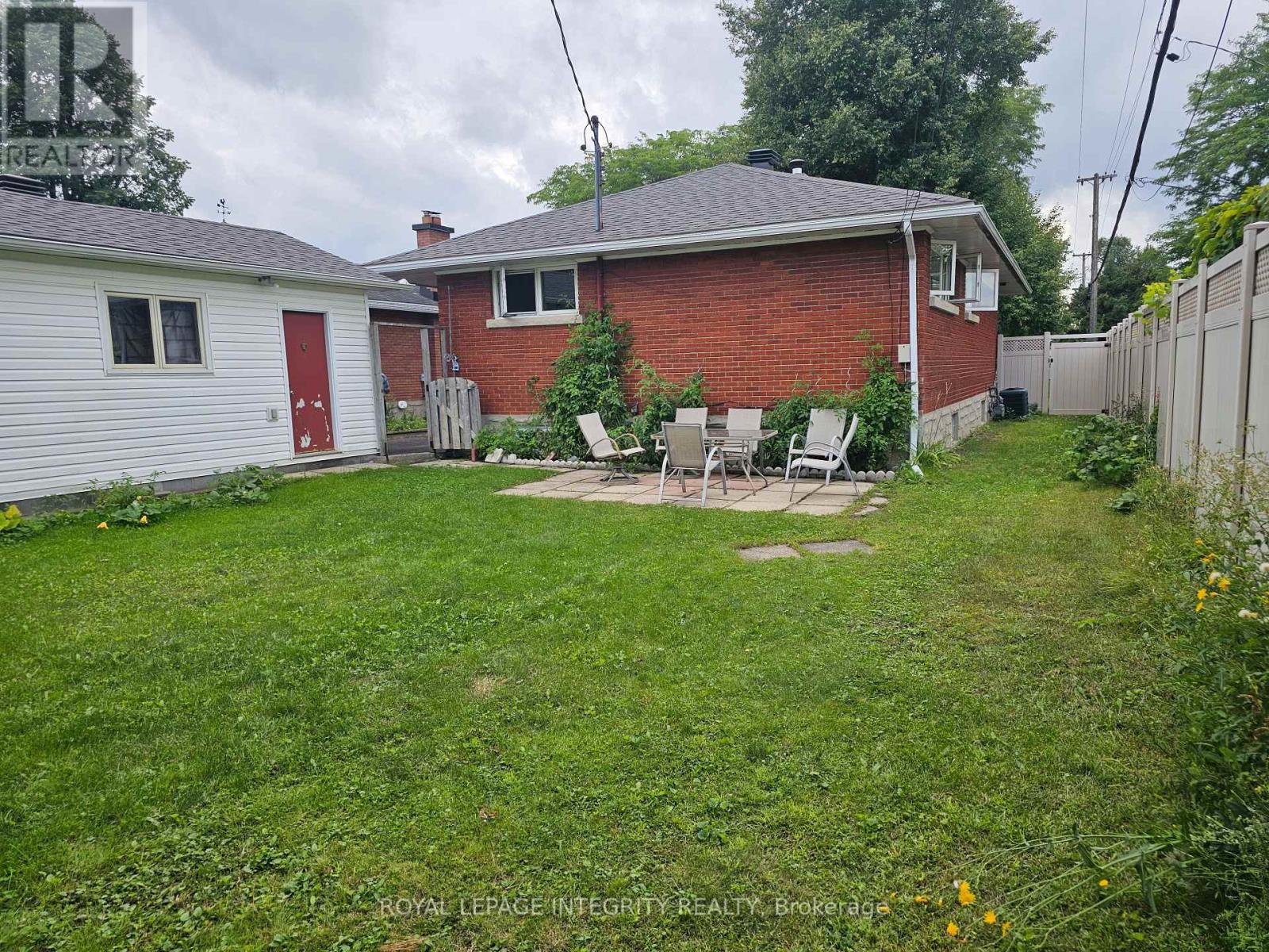 2150 Lemay Crescent, Ottawa, ON