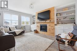 Custom Gas Fireplace & Built-ins - 