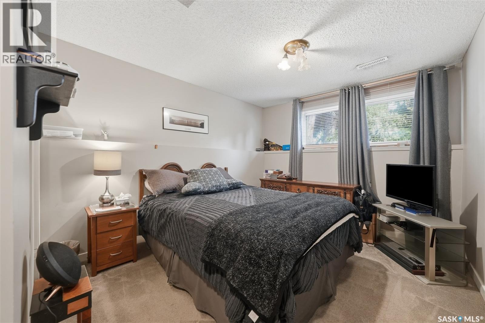 258 East Place, Saskatoon, SK